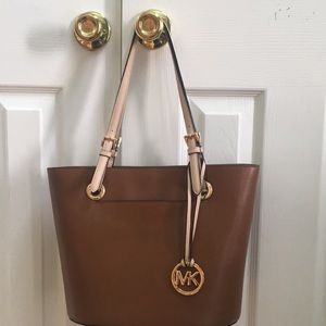 Michael Kors tote